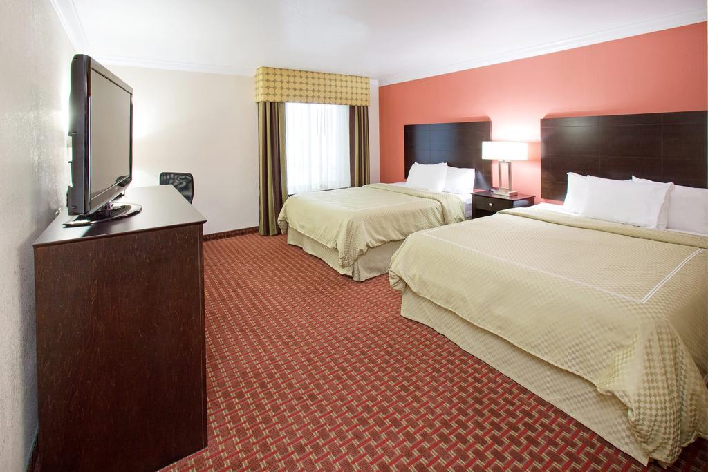 Americinn By Wyndham Johnston Des Moines Urbandale Quarto foto